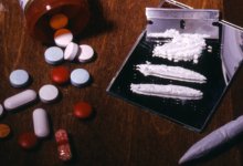 �й�����Я����Ʒ��ǹ֧��ǰ�����ɱ��ĳ��ڵľƵ�ʱ����������