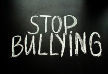 ���ɱ�У԰��������ǳ����أ���Ҫ����Ͳ���ֻ���޸ķ��ɣ�